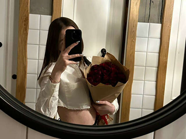 LISAKLAY free sexy photo