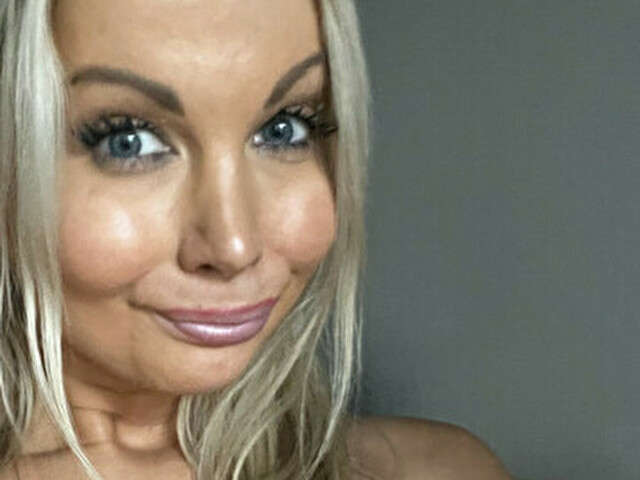 SWEDEBARBIE free sexy photo