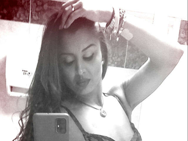 REINADELREY free hard sexy photo