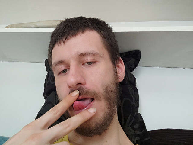 HORNYMAN free sexy photo