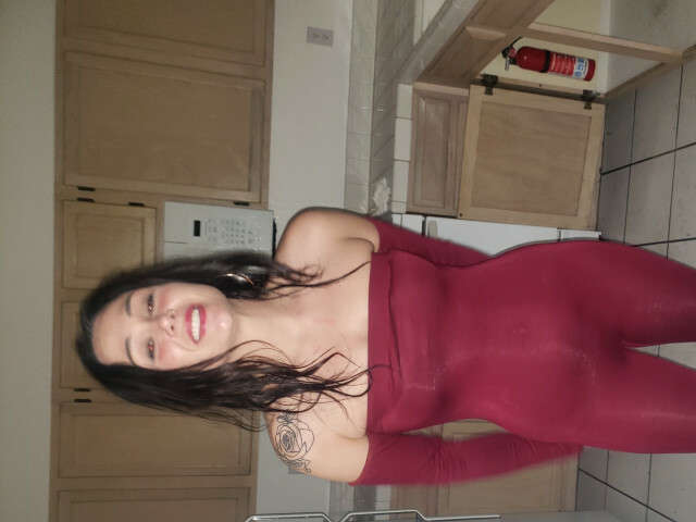 ILICITSAVAGE free sexy photo