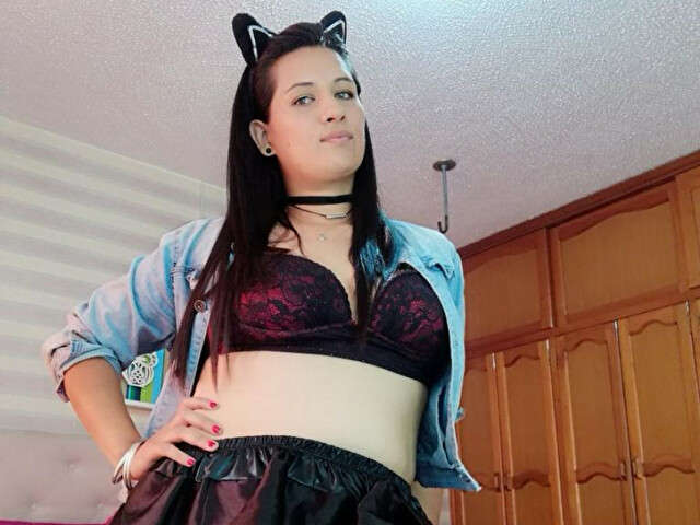 AMBARLEKKER free sexy photo