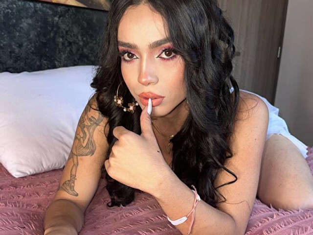 VALEBRATZ free sexy photo