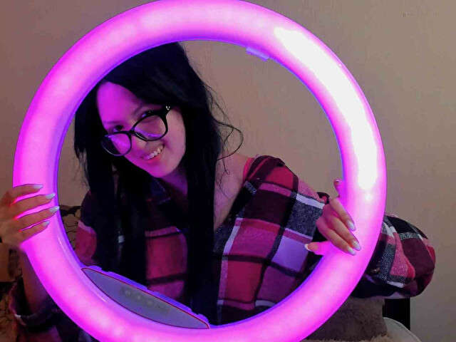 MILOTYONLINE free sexy photo