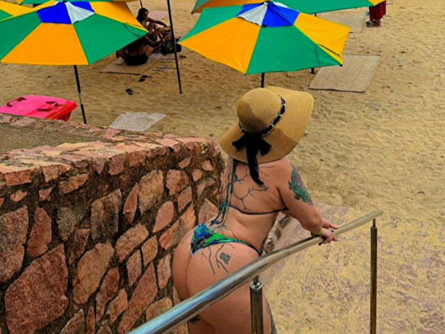 MISSSOBERANA free sexy photo