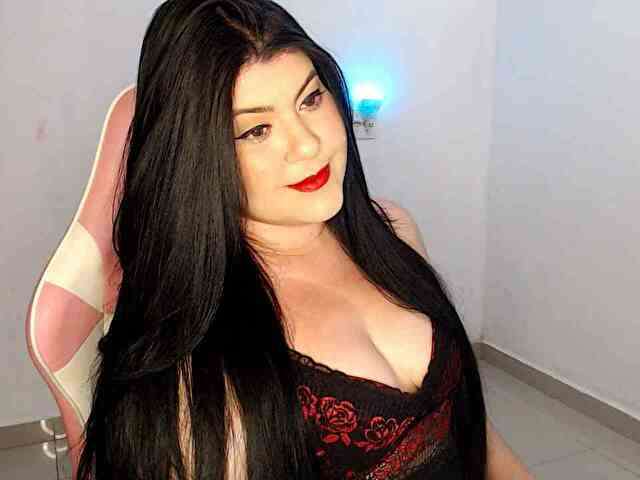 SEXYQUEEN free sexy photo