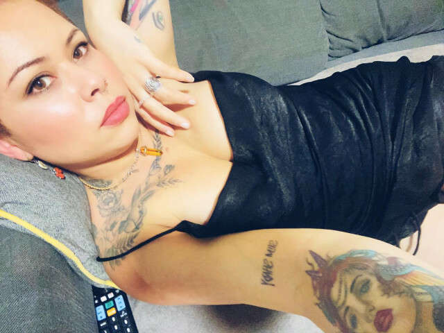 RUIVAH free sexy photo