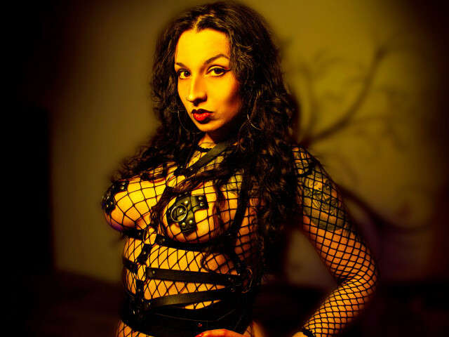 DEMONEZZKA free hard sexy photo