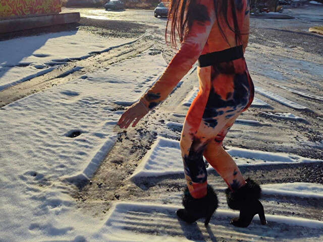 ANNANEXTDOOR free sexy photo