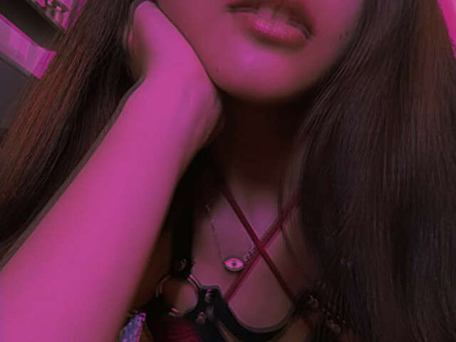 PETITELU free sexy photo
