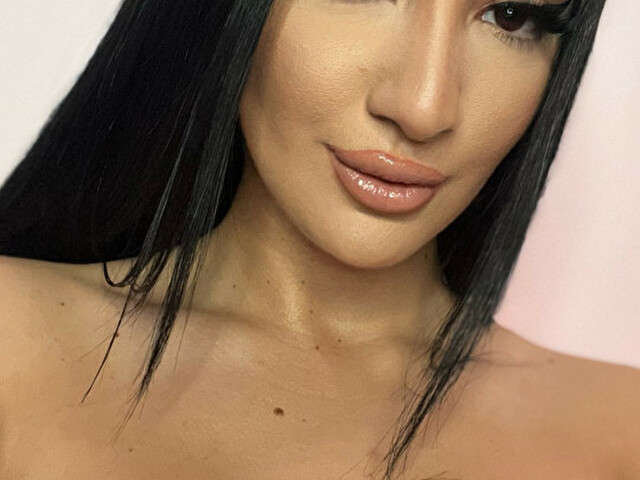 LORAEVANNS free sexy photo