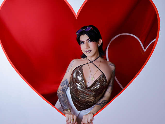 MAYATAYLOR free sexy photo