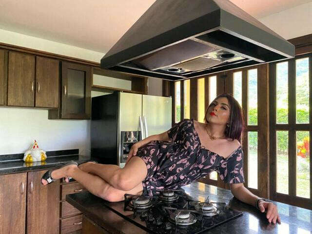 SARAHVALLEY free hard sexy photo