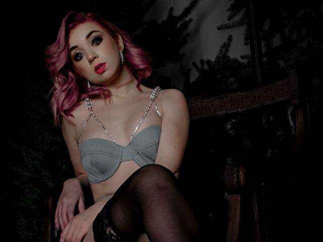 BLINKOFEYESS free sexy photo