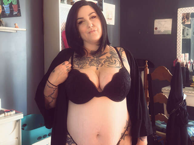 RIVERMOON free sexy photo