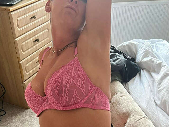 SUPERNAN75 free sexy photo