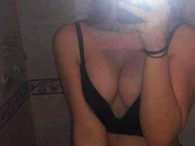 MILANAHOTT free sexy photo