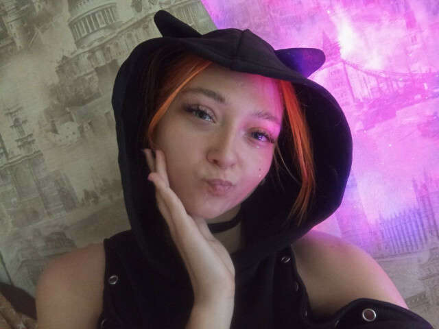 MELANIORANGE free hard sexy photo