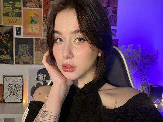 KIRASHAKEE free sexy photo