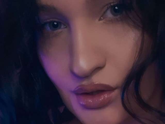ALINABLOW free sexy photo