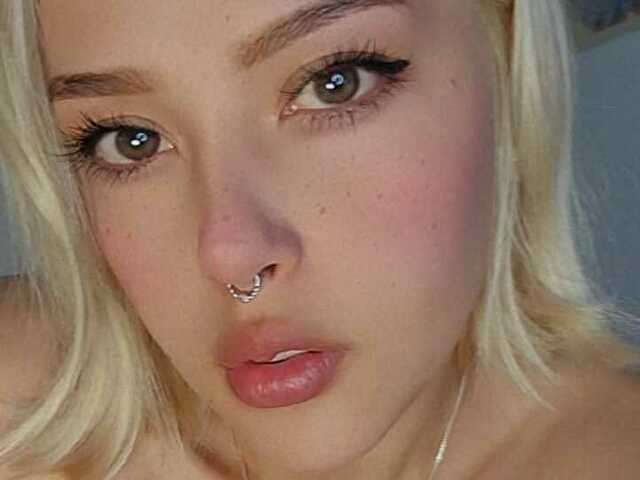 LUNAPINK free sexy photo