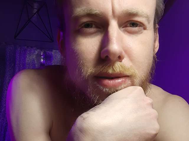 CY8CGX7TXXHI free sexy photo