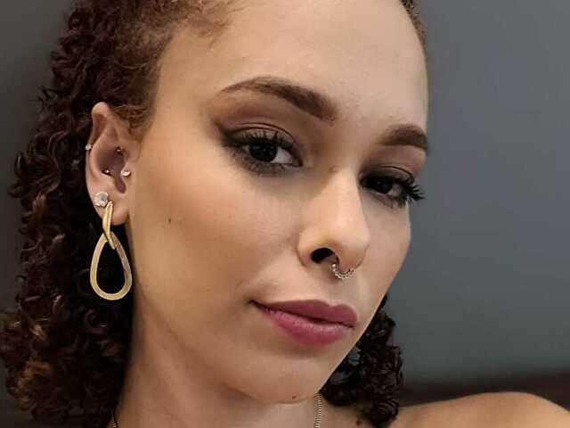 DOMINAMOON free sexy photo