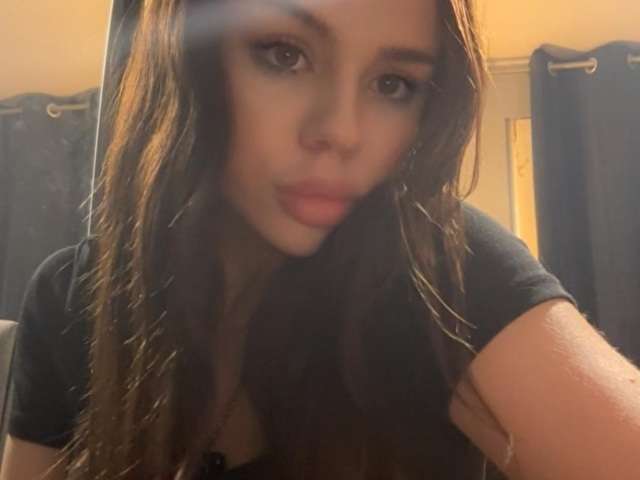 LEXYHOTPUSSY free sexy photo