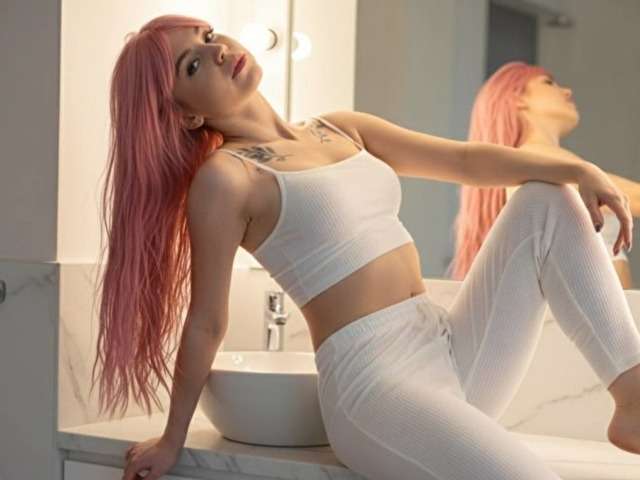 SWEETNANA free sexy photo