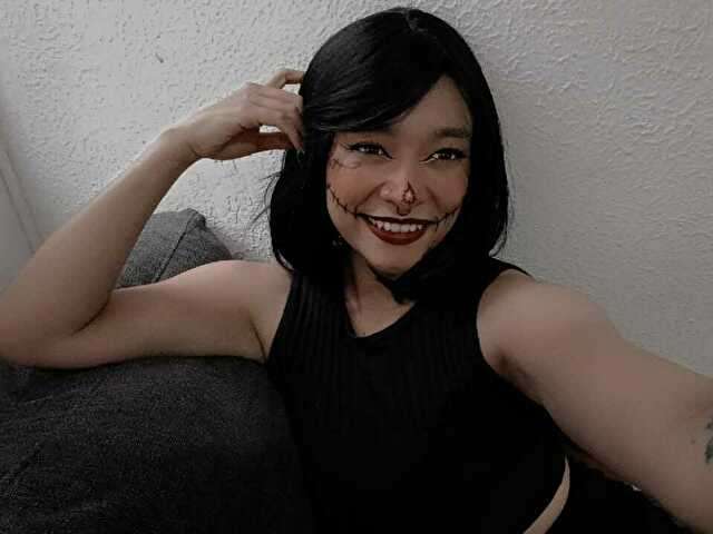 CHARLOTTEB free sexy photo