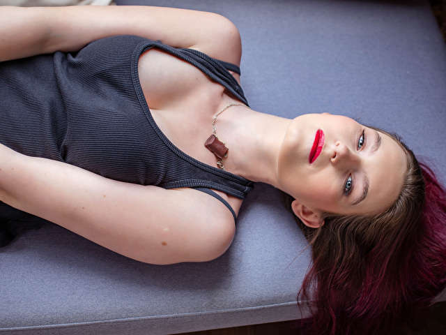 TEASEEMMA free sexy photo