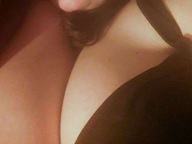 EXOTICAEVA free sexy photo