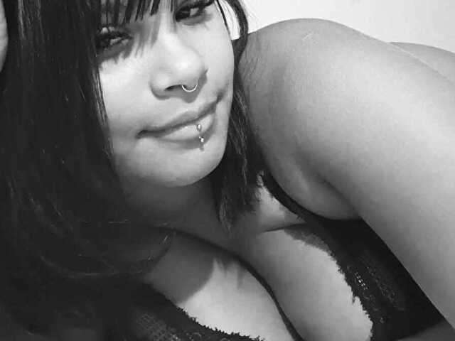 MOARADAKOTA free sexy photo