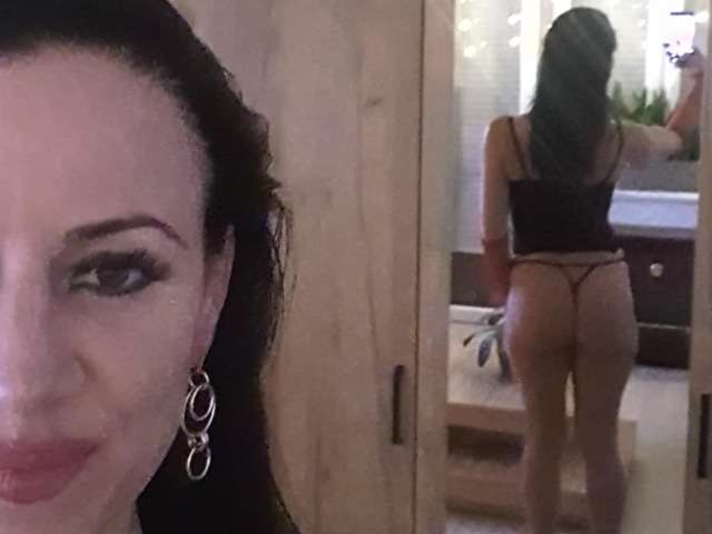 HMMMIRA free sexy photo