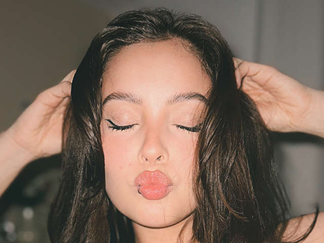 KIARAFIRE free sexy photo