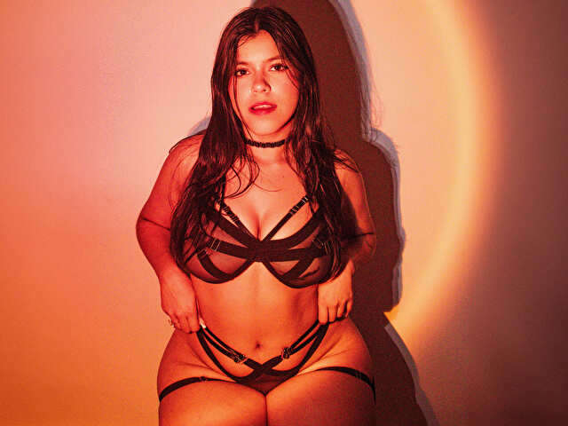 KATEROUXEE free sexy photo