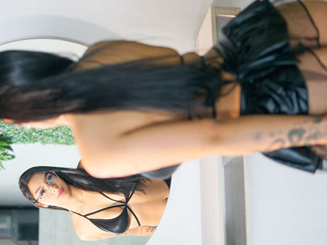 ANABUSTAMAN free sexy photo