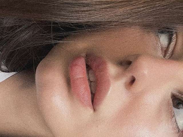 SSONYASHINE free sexy photo