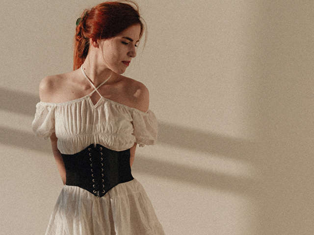 EMILYKENT free sexy photo