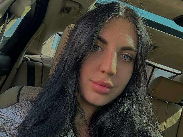 AMELISWEETY free sexy photo