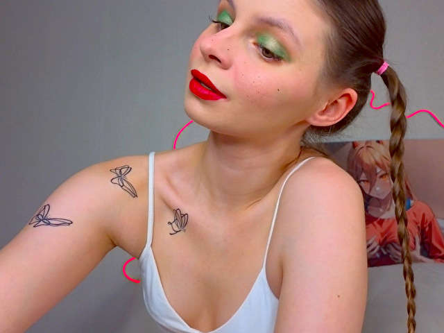 MEWPEACH free sexy photo
