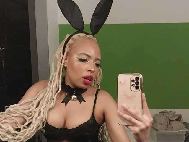 MISSKHETNISS free sexy photo