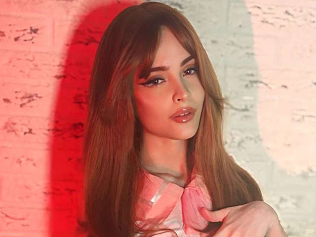 RACHELFOXY free sexy photo
