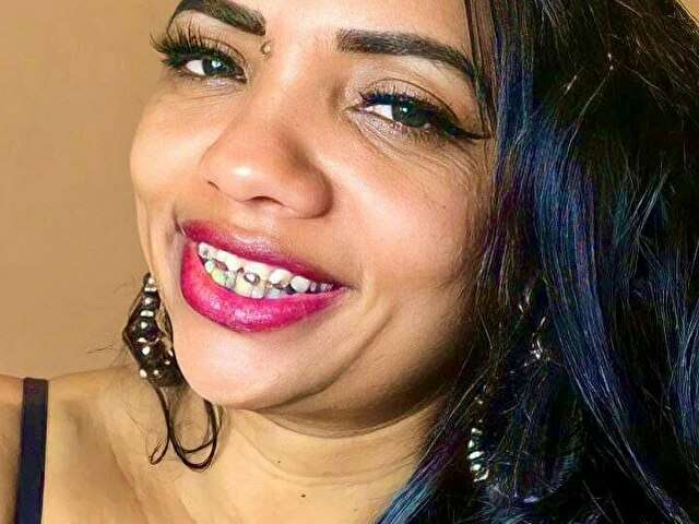SAMYRA21 free sexy photo