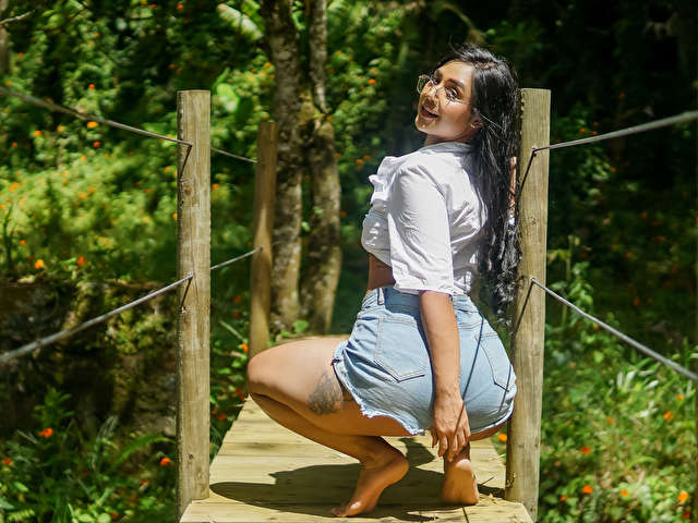 LUCIANAA1 free sexy photo