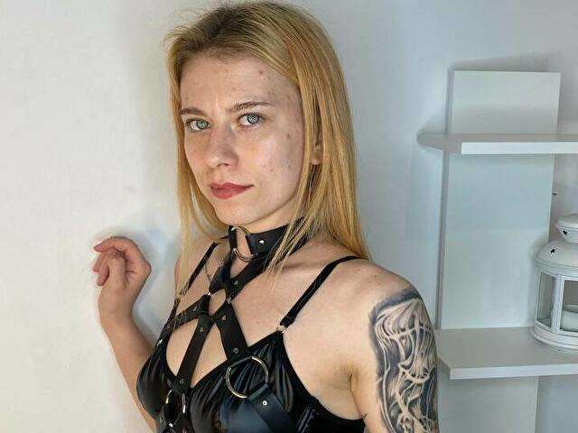 KITTIECUTIE free sexy photo