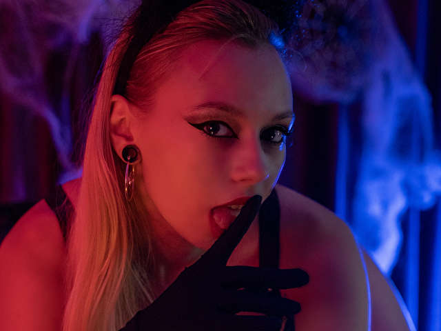 ALESSIACROFT free sexy photo