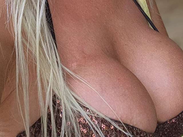 PAMELLA007 free sexy photo