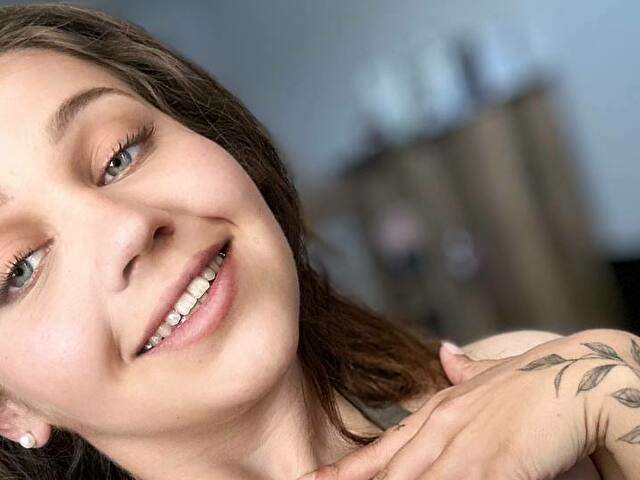 SINNARAY free sexy photo