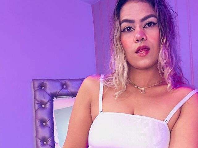 ANGELINAD free sexy photo